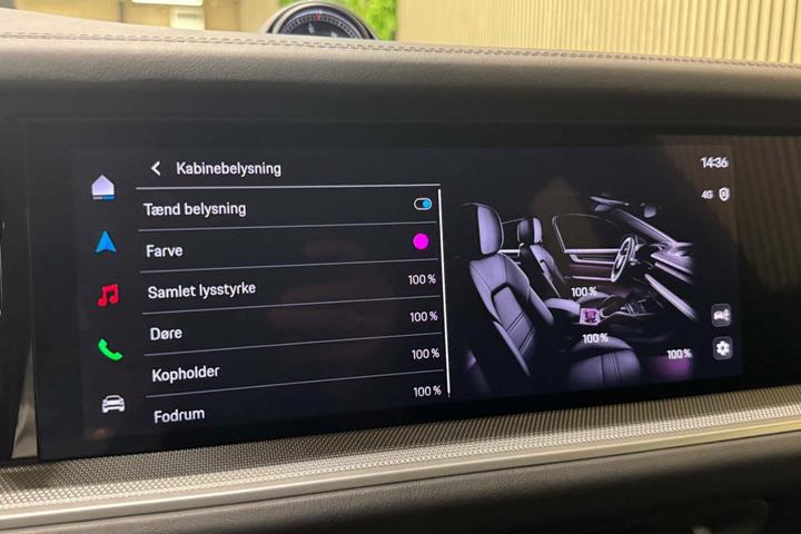 Grå Porsche Cayenne fra 2026