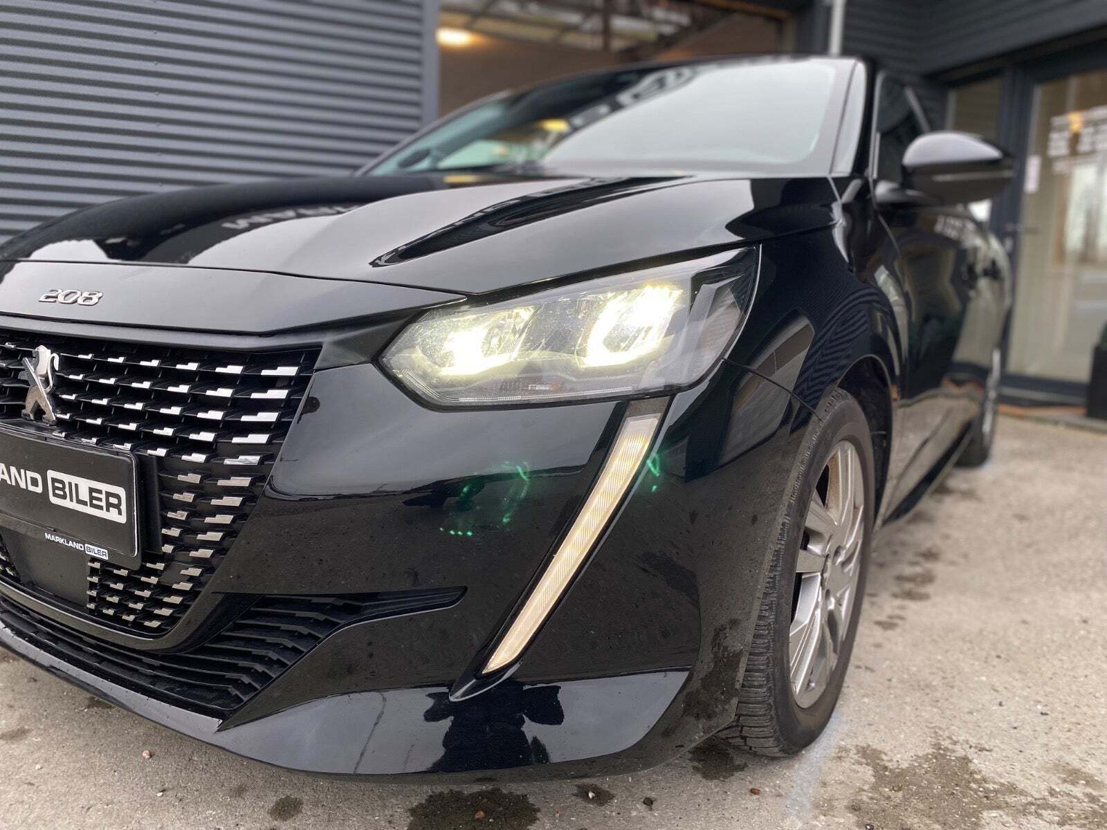 Peugeot 208 1,5 BlueHDi 100 Allure Sky