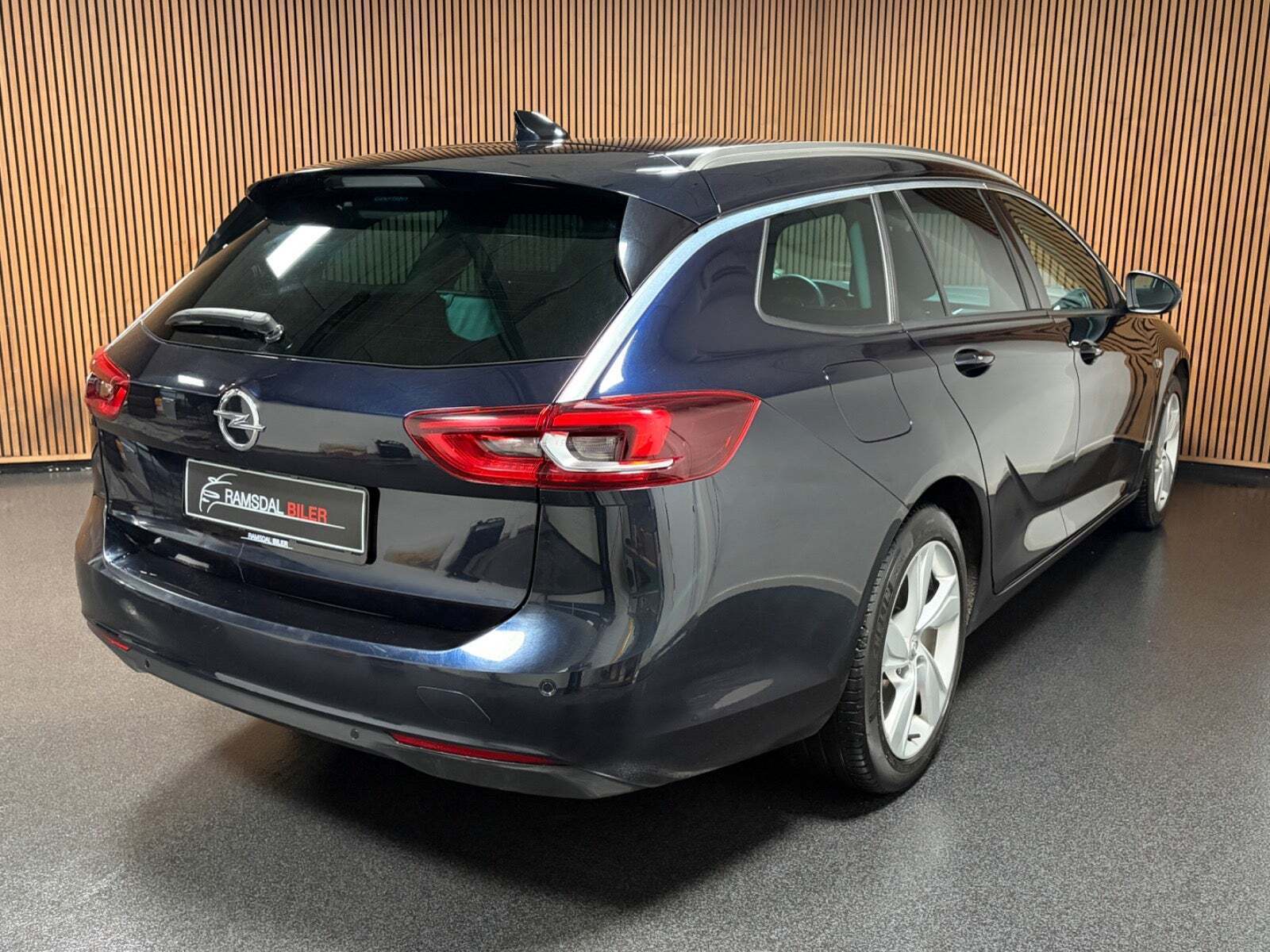 Opel Insignia 1,5 T 165 Dynamic Sports Tourer