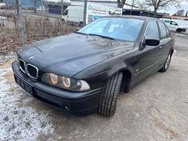 BMW 520i