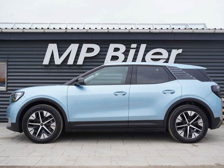 Ford Explorer 77 Select Extended Range