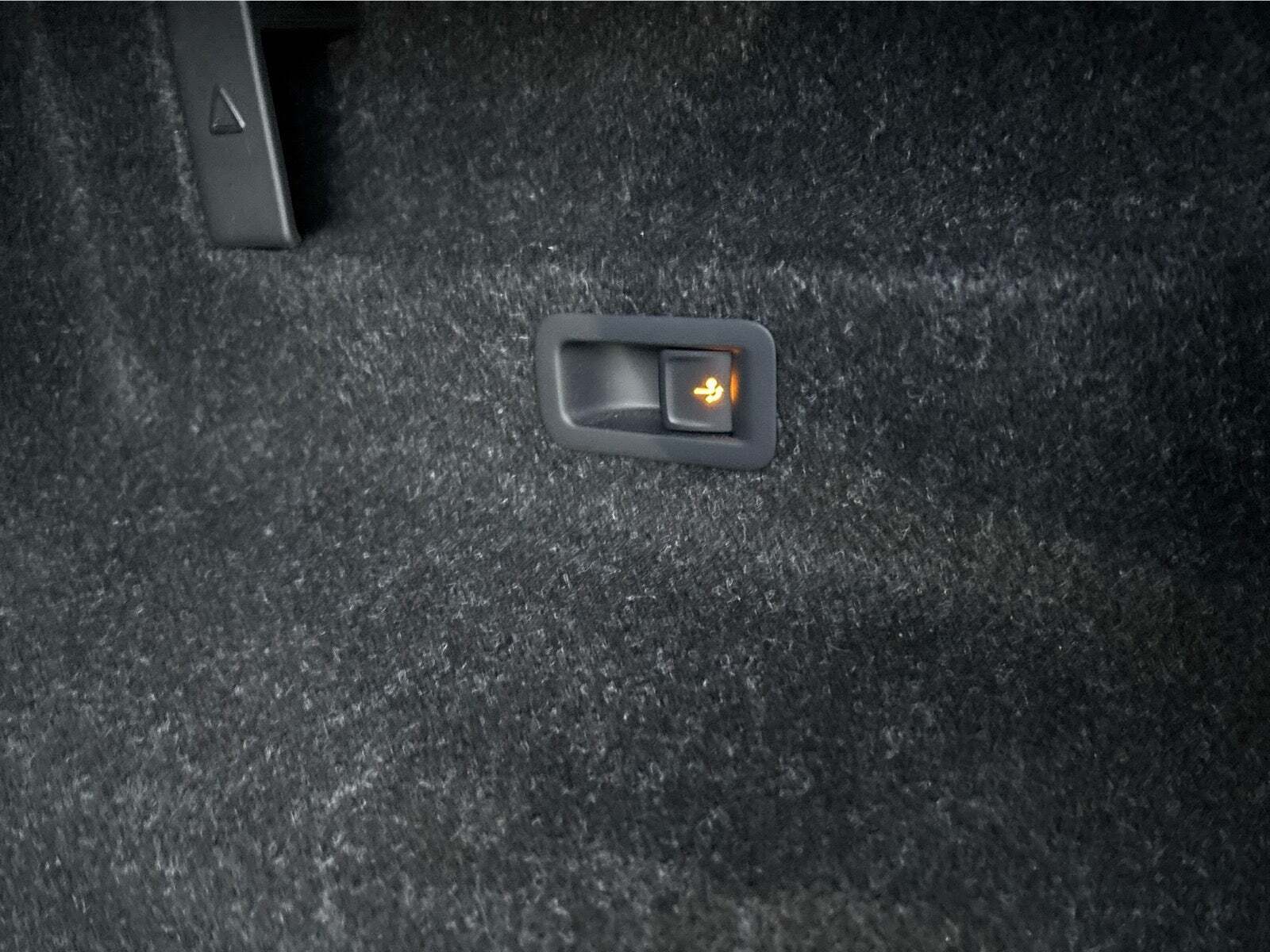 Grå Skoda Enyaq fra 2022