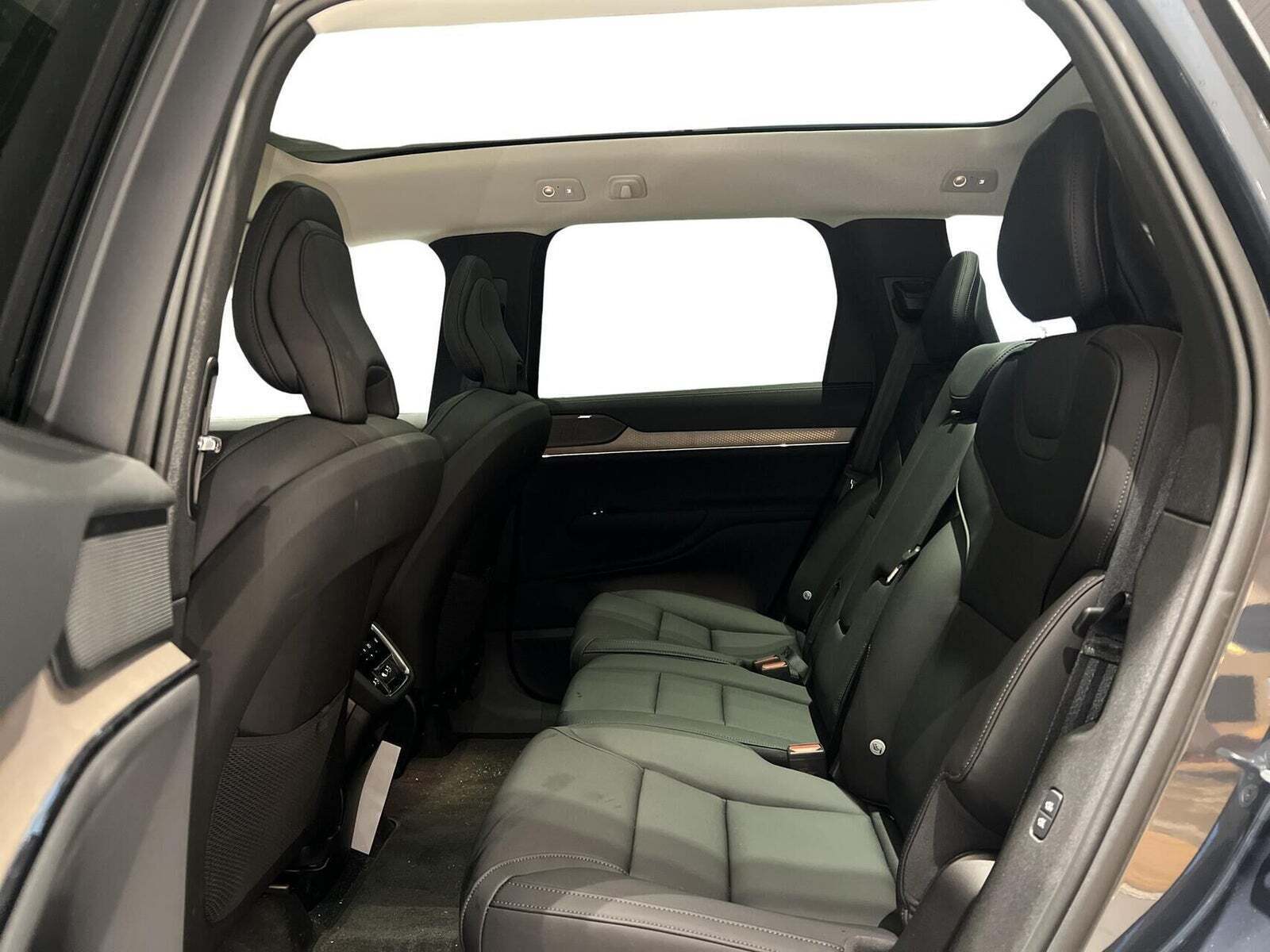 Volvo EX90 Plus 7prs