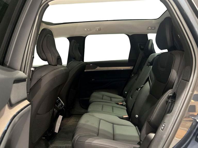 Volvo EX90 Plus 7prs