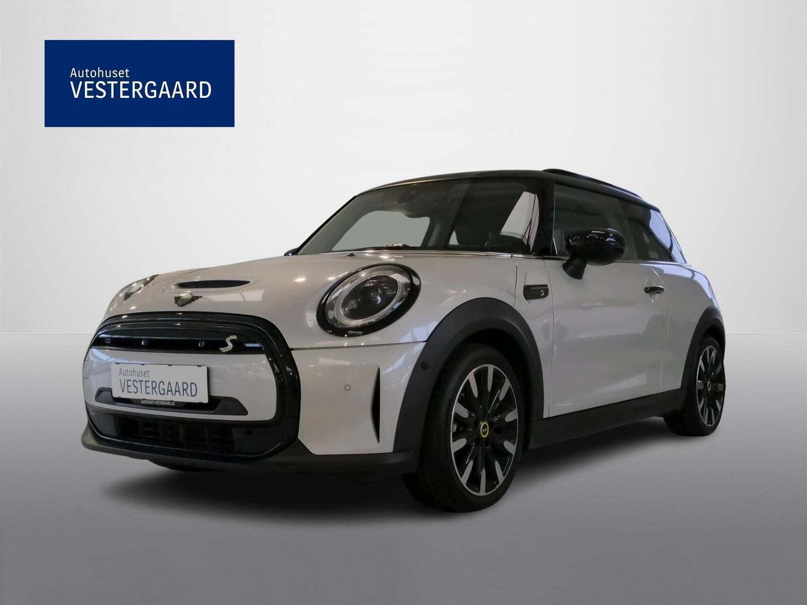 Mini Cooper SE Classic Trim