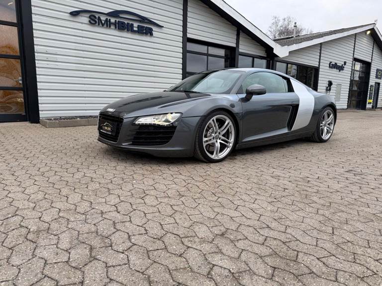 Audi R8 4,2 FSi Coupé quattro R-tr.