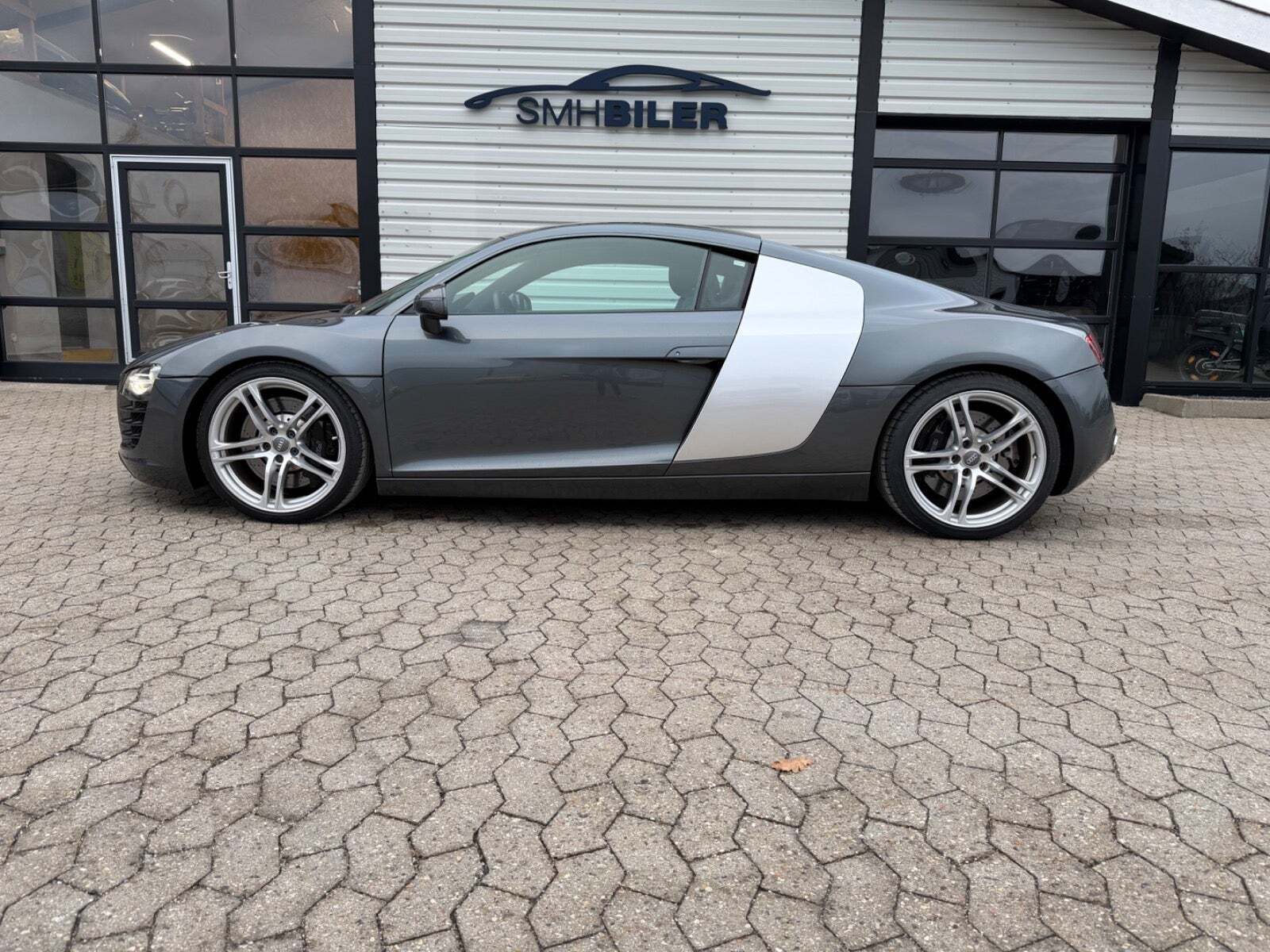 Audi R8 4,2 FSi Coupé quattro R-tr.