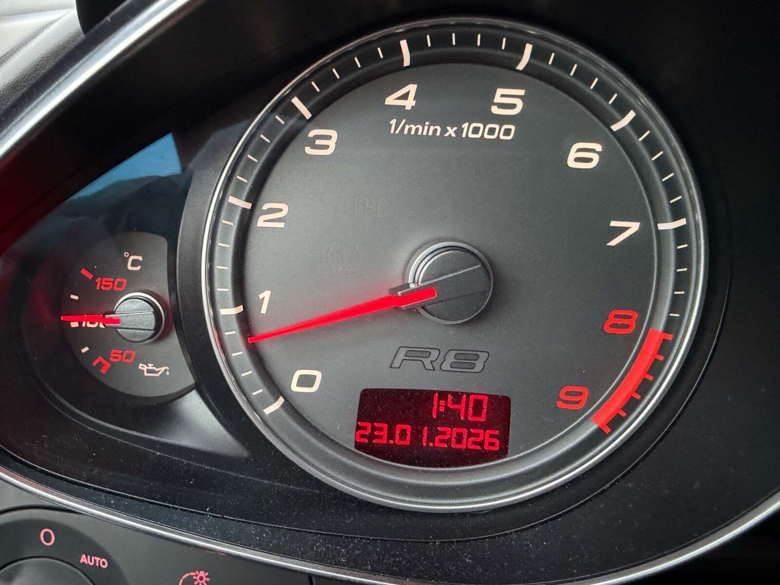 Grå Audi R8 fra 2008