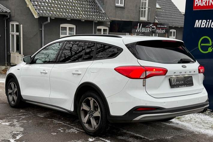 Hvid Ford Focus fra 2020