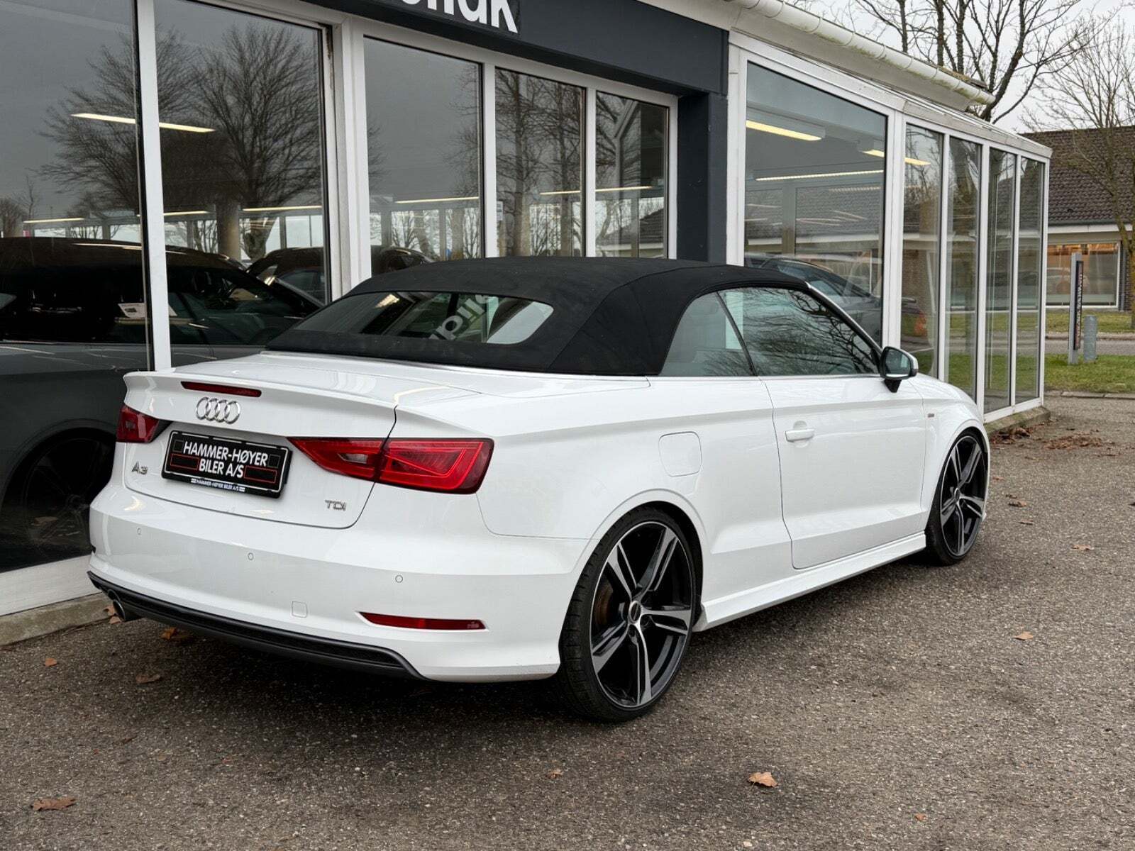 Hvid Audi A3 fra 2015