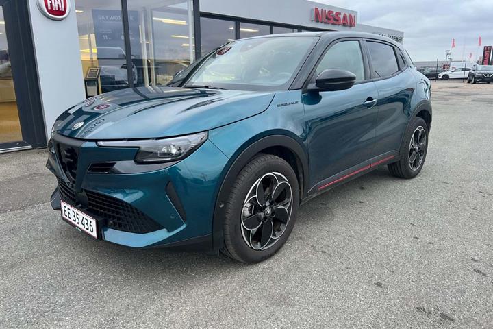undefined Alfa Romeo Junior fra 2025 set udefra