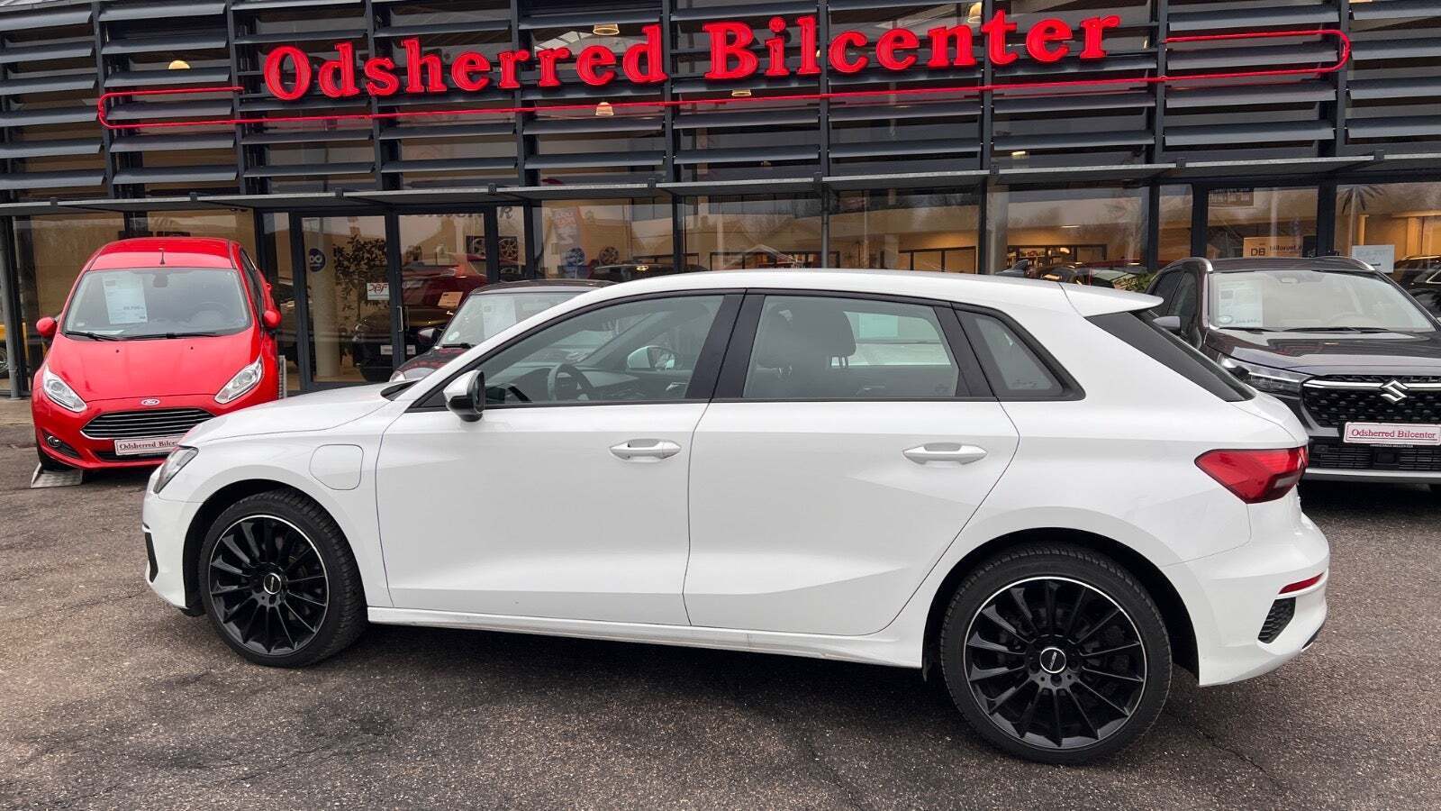 Audi A3 40 TFSi e Sportback S-tr.