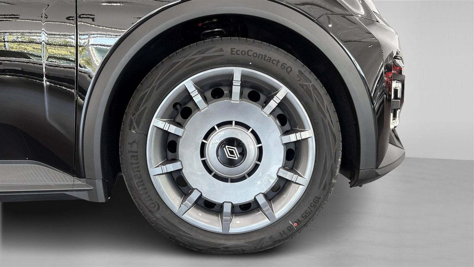 Sort Renault 5 E-Tech fra 2025