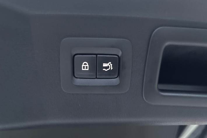 Hvid Mazda CX-60 fra 2022