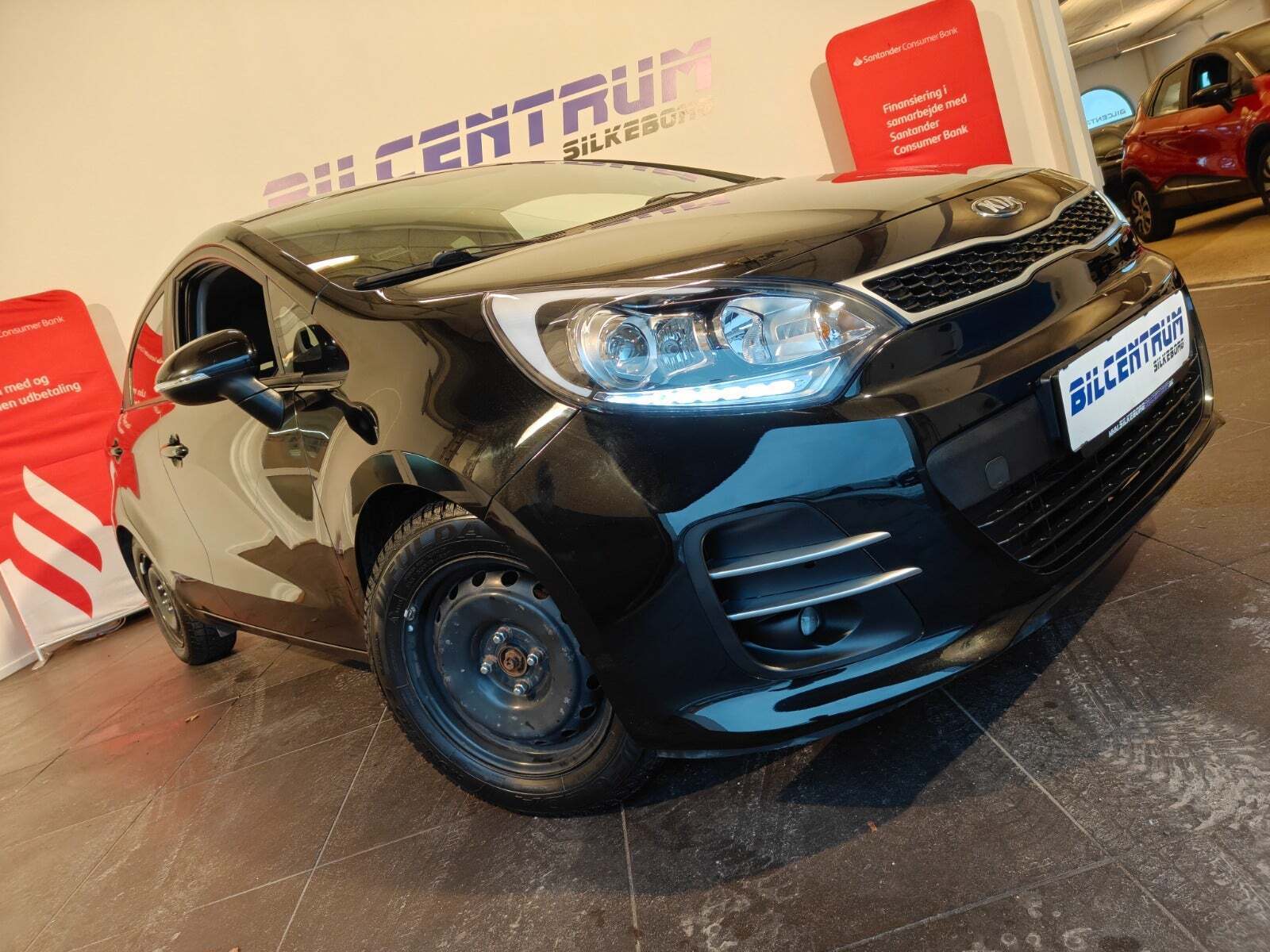 Sort Kia Rio fra 2016