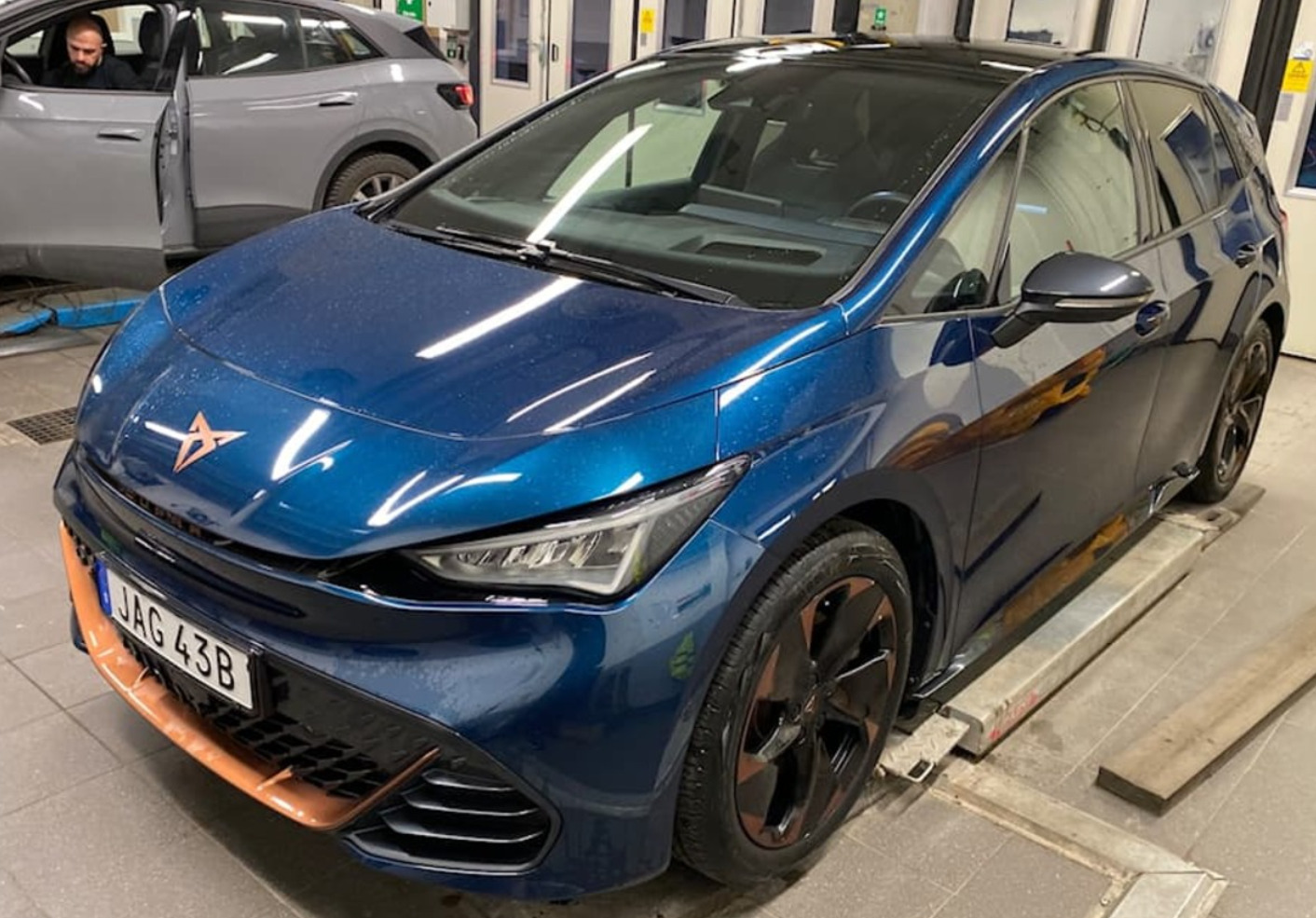 Cupra Born 58 e-Boost Dinamica Pack High