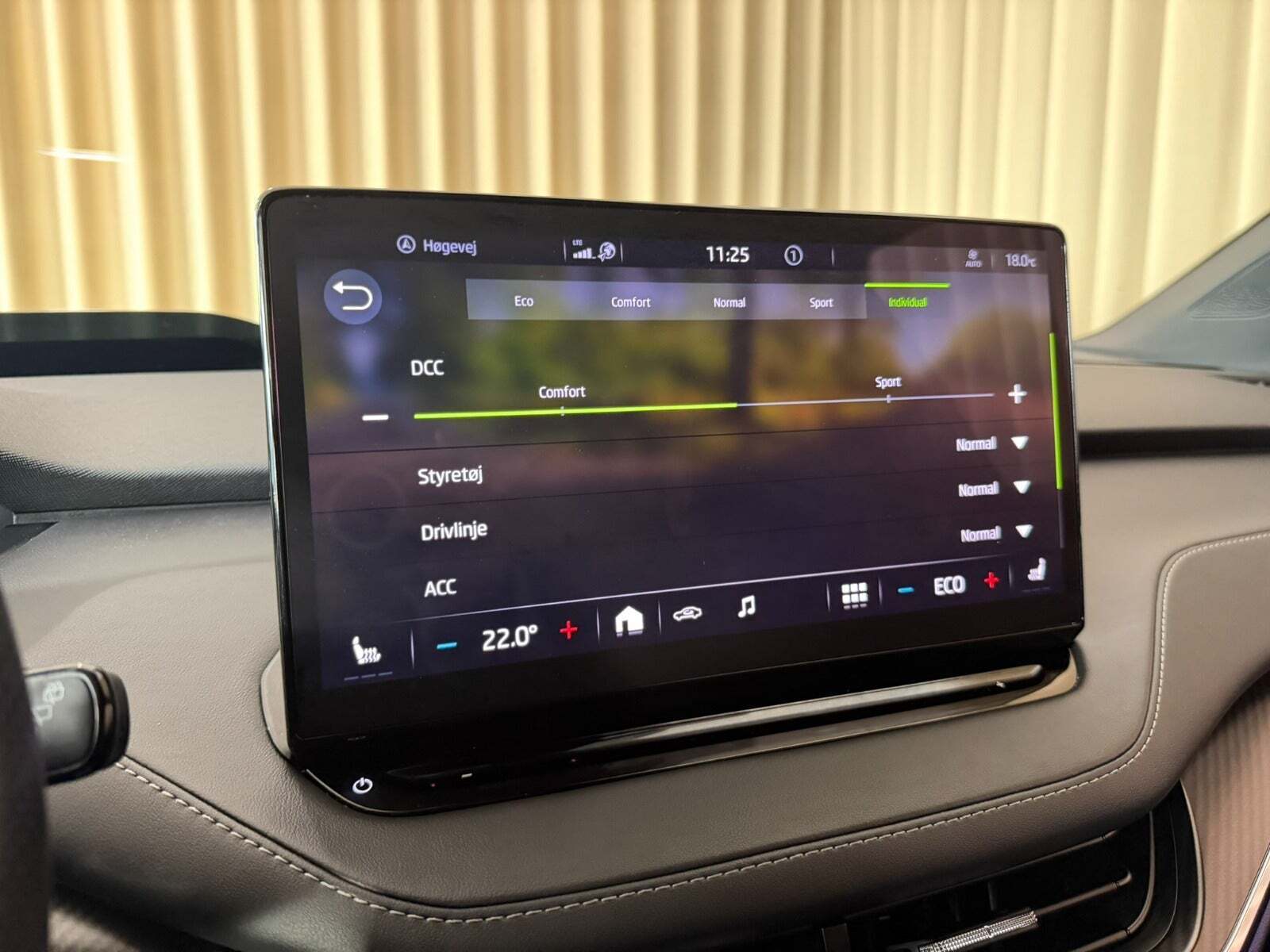 Sort Skoda Enyaq fra 2021