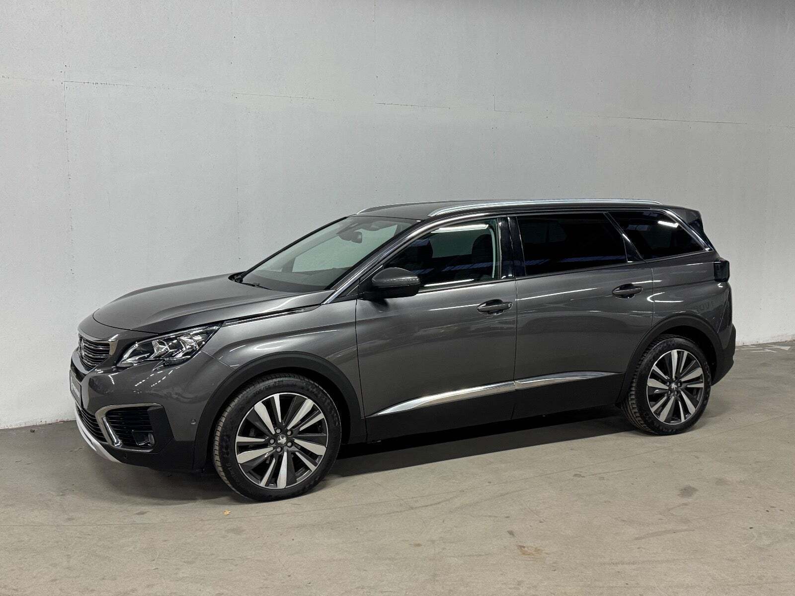 Peugeot 5008 1,2 PureTech 130 Allure 7prs