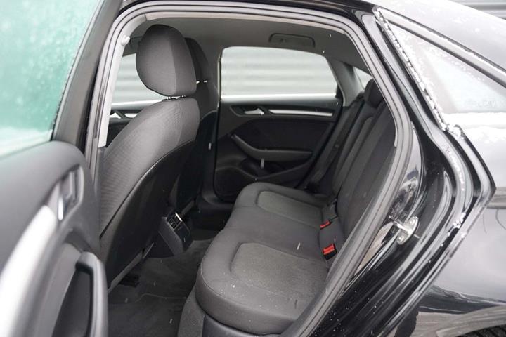 Sort Audi A3 fra 2017