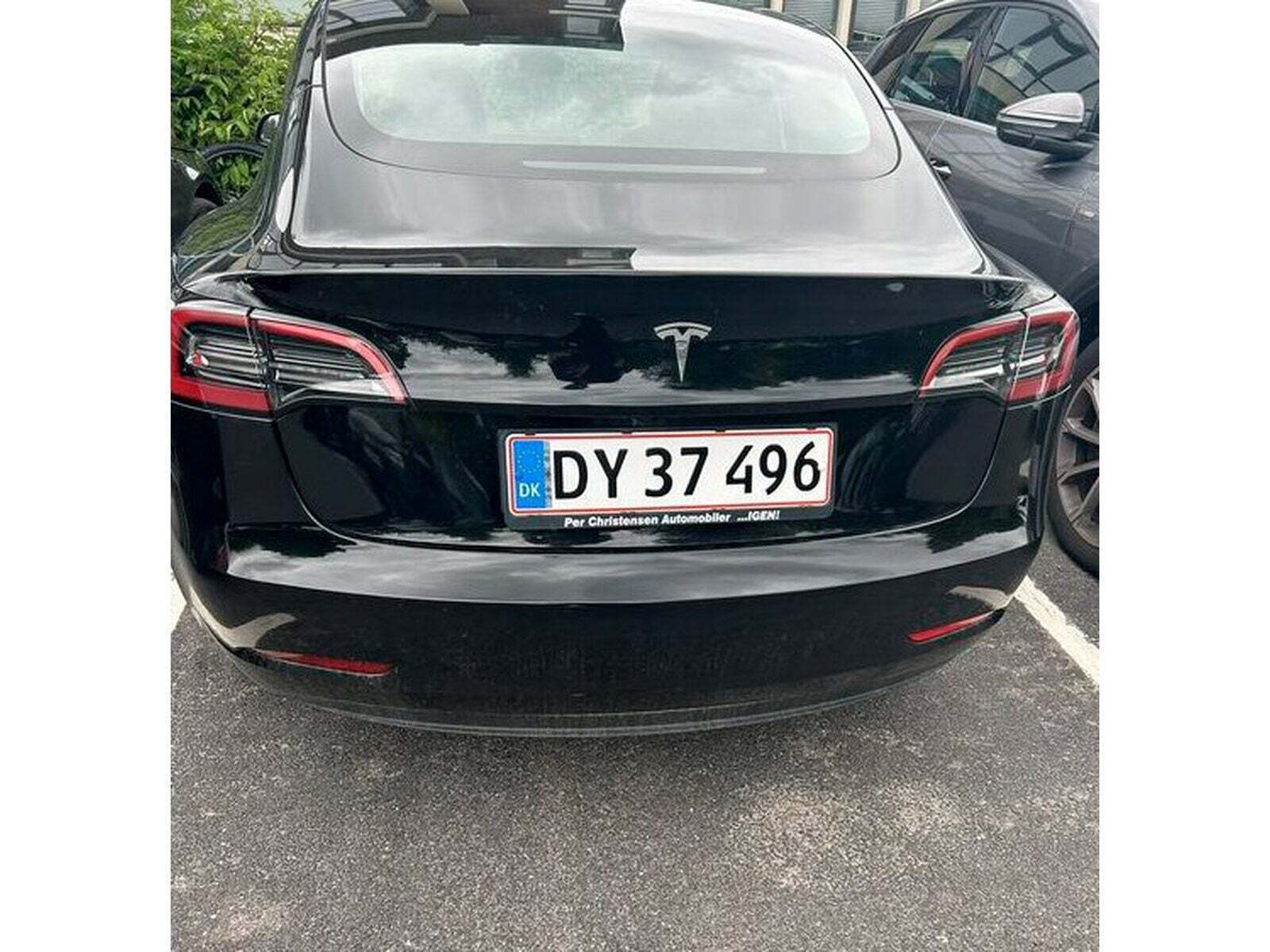 Tesla Model 3 RWD
