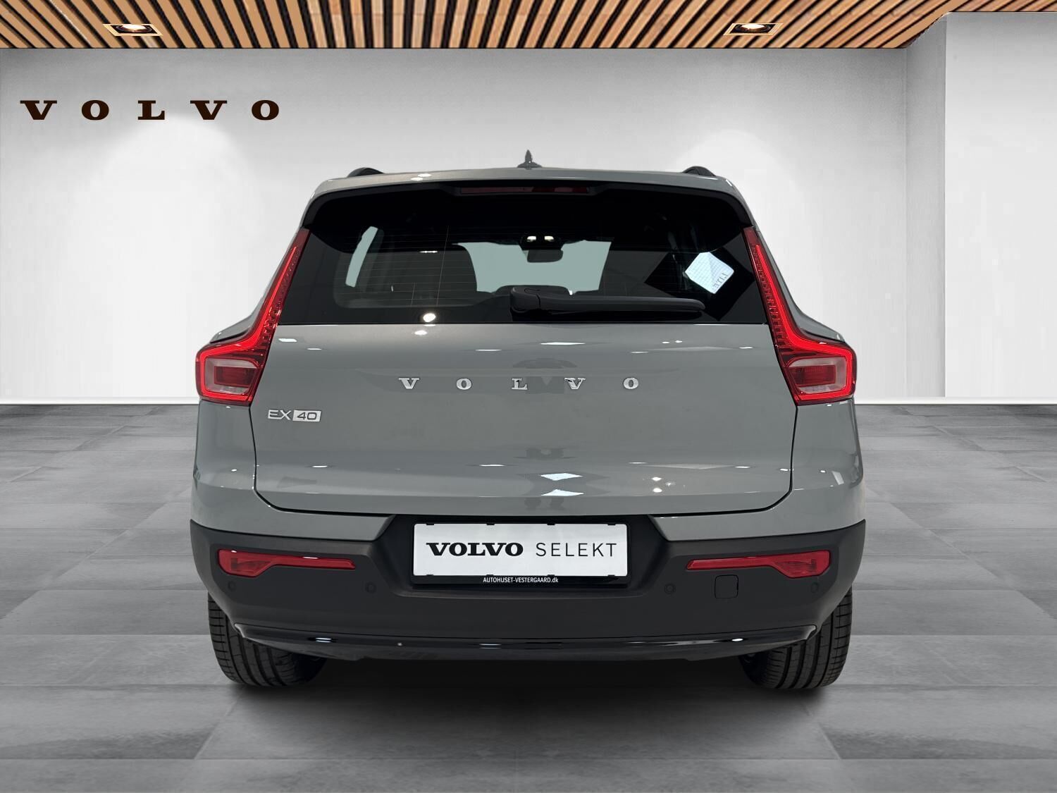 Volvo EX40 Extended Range Core