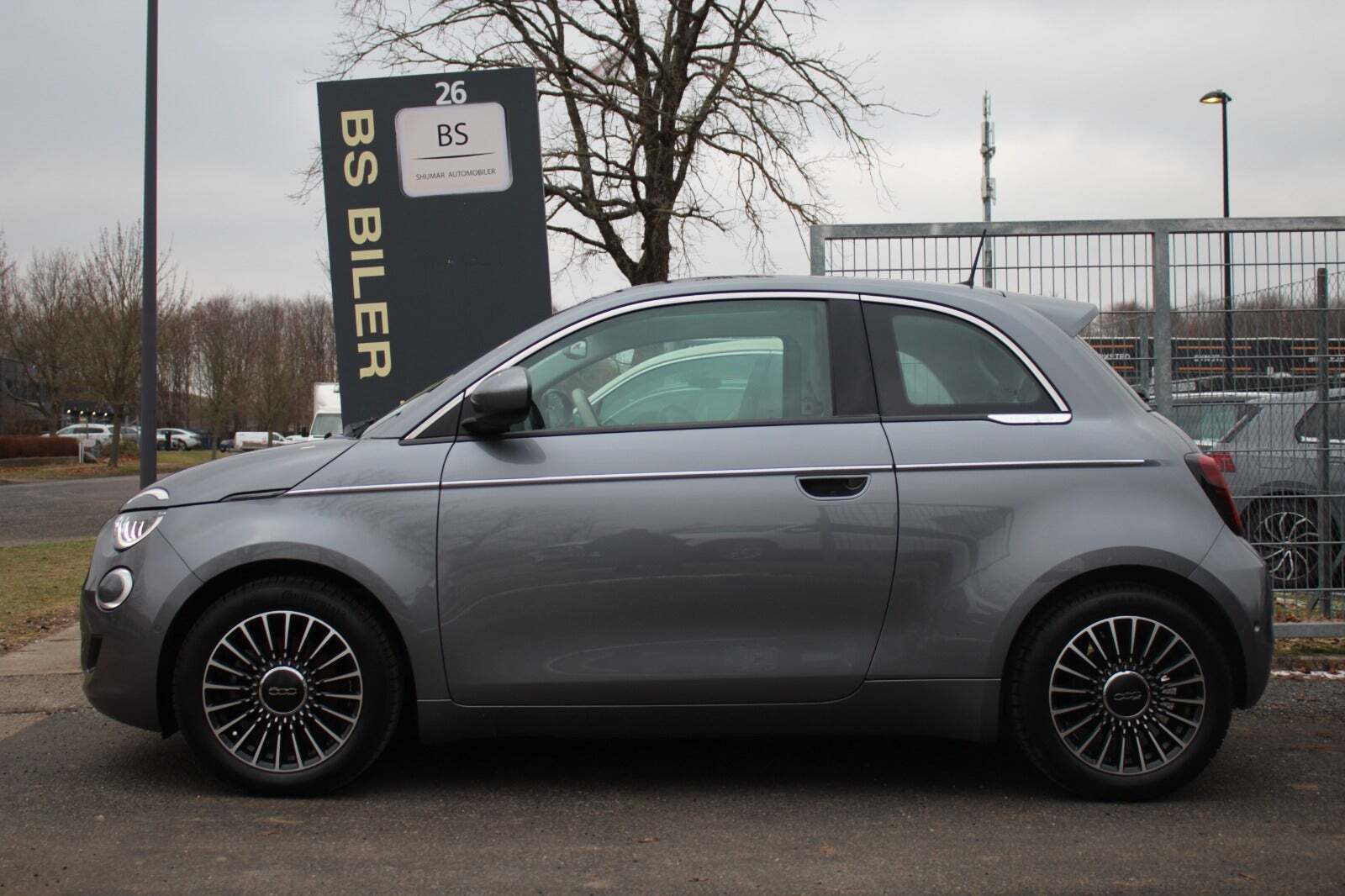 Fiat 500e 42 la Prima