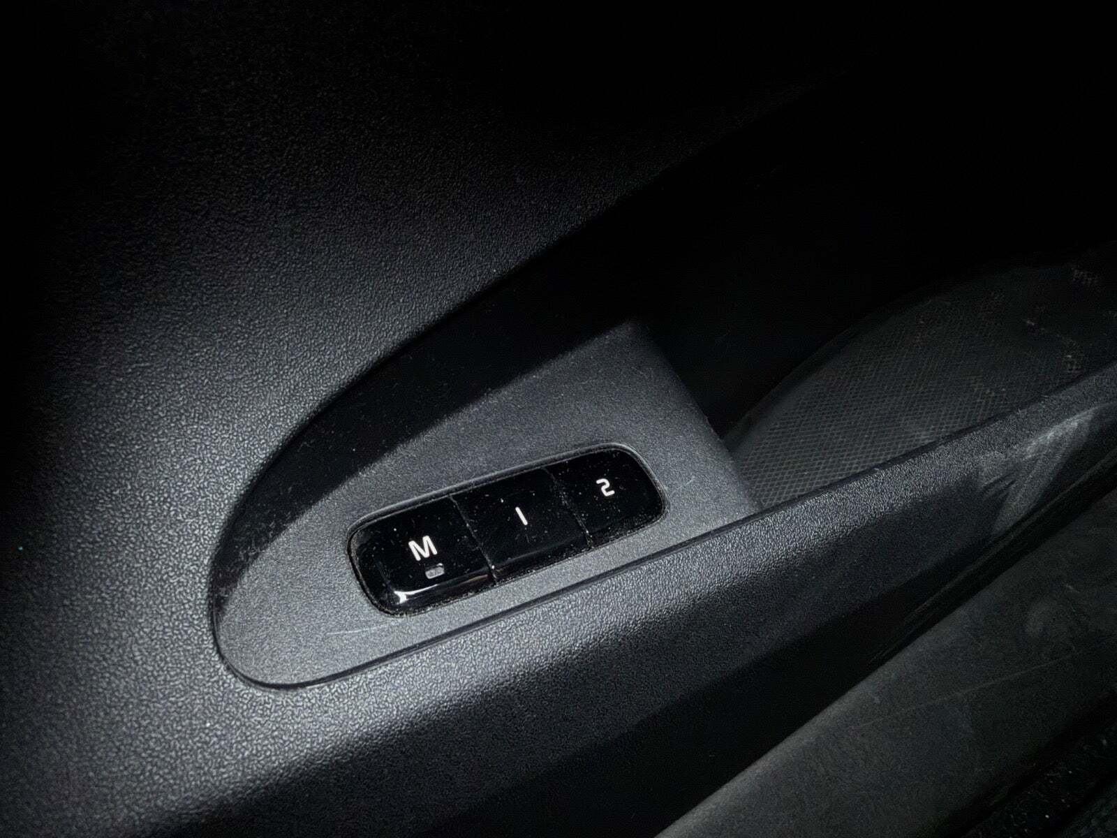 Sort Polestar 2 fra 2023