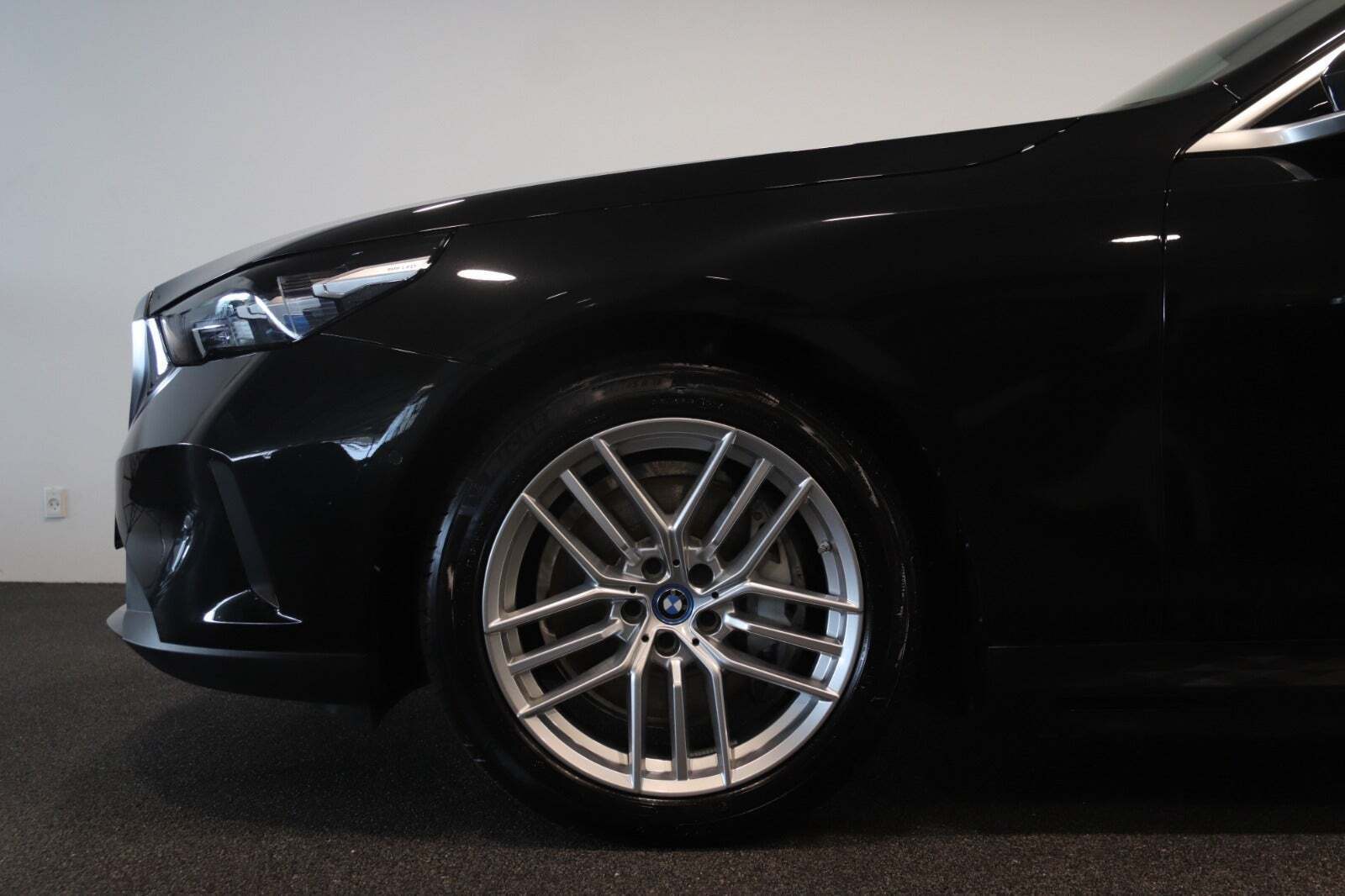 BMW i5 eDrive40 Sport Line