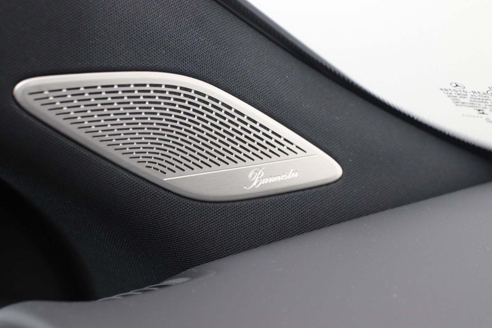 Hvid Mercedes CLA250+ fra 2026