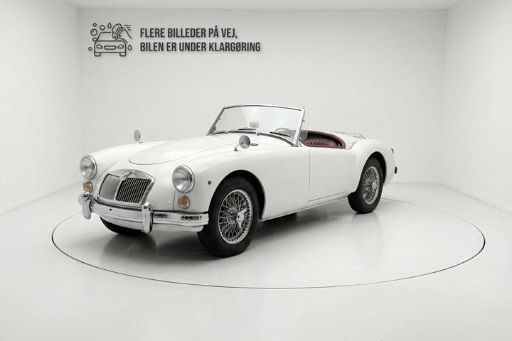 Hvid MG A fra 1960 set udefra