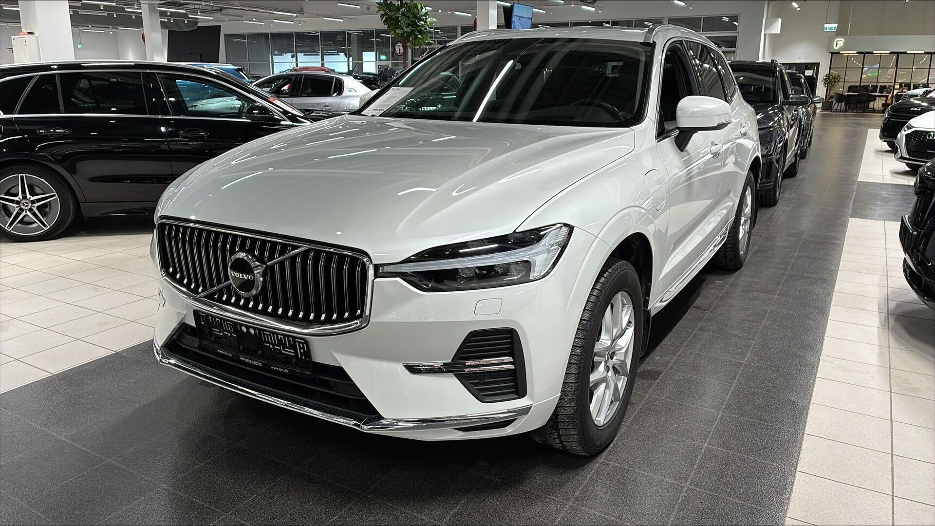 Volvo XC60 2,0 T6 Recharge  Plugin-hybrid Inscription AWD 350HK 5d 8g Aut.
