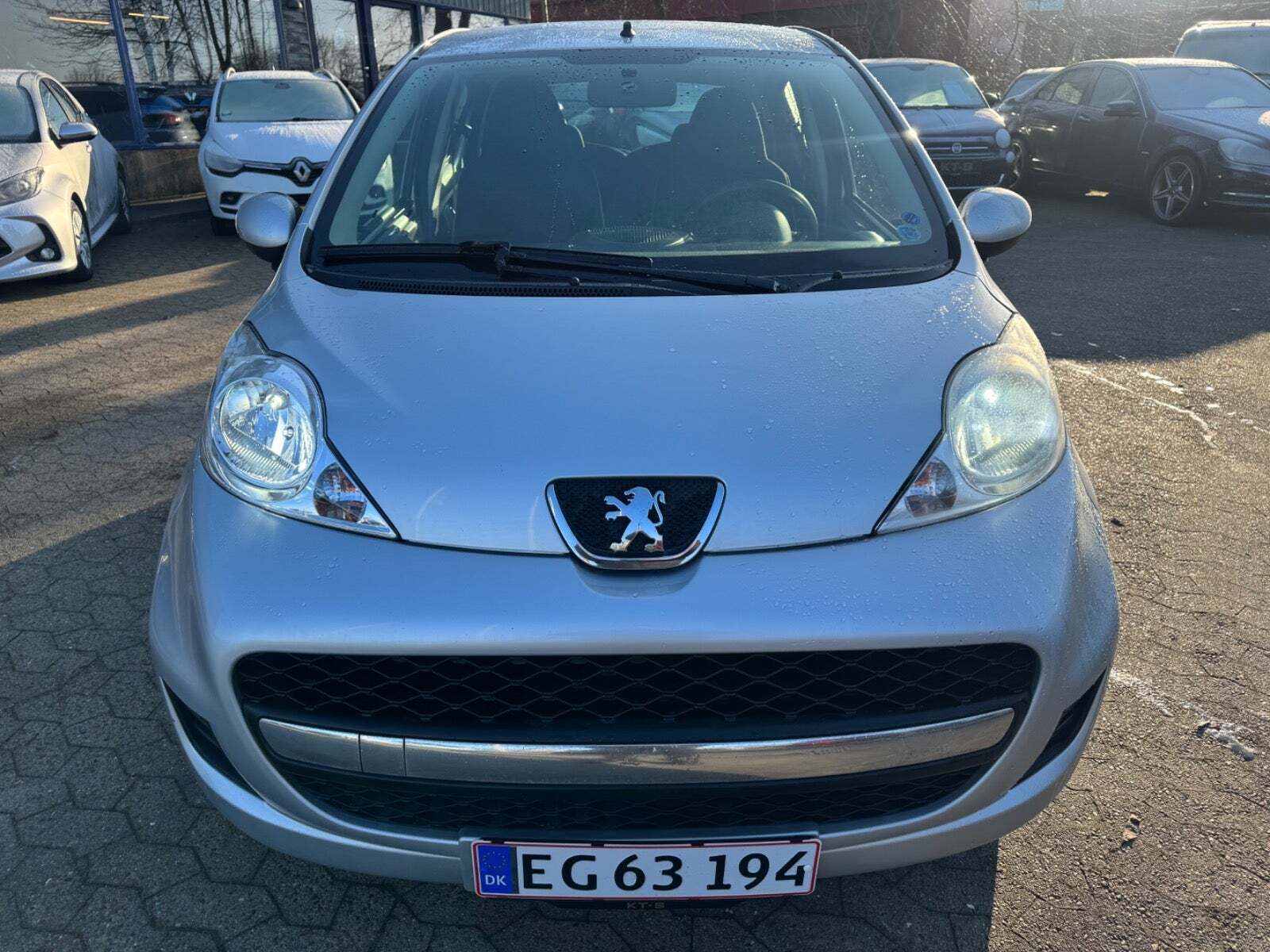 undefined Peugeot 107 fra 2010