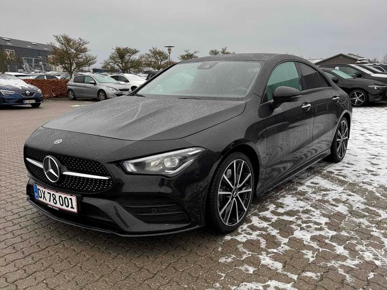 Mercedes CLA220 2,0 4Matic AMG line