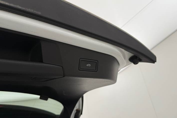 Hvid VW ID.4 fra 2022