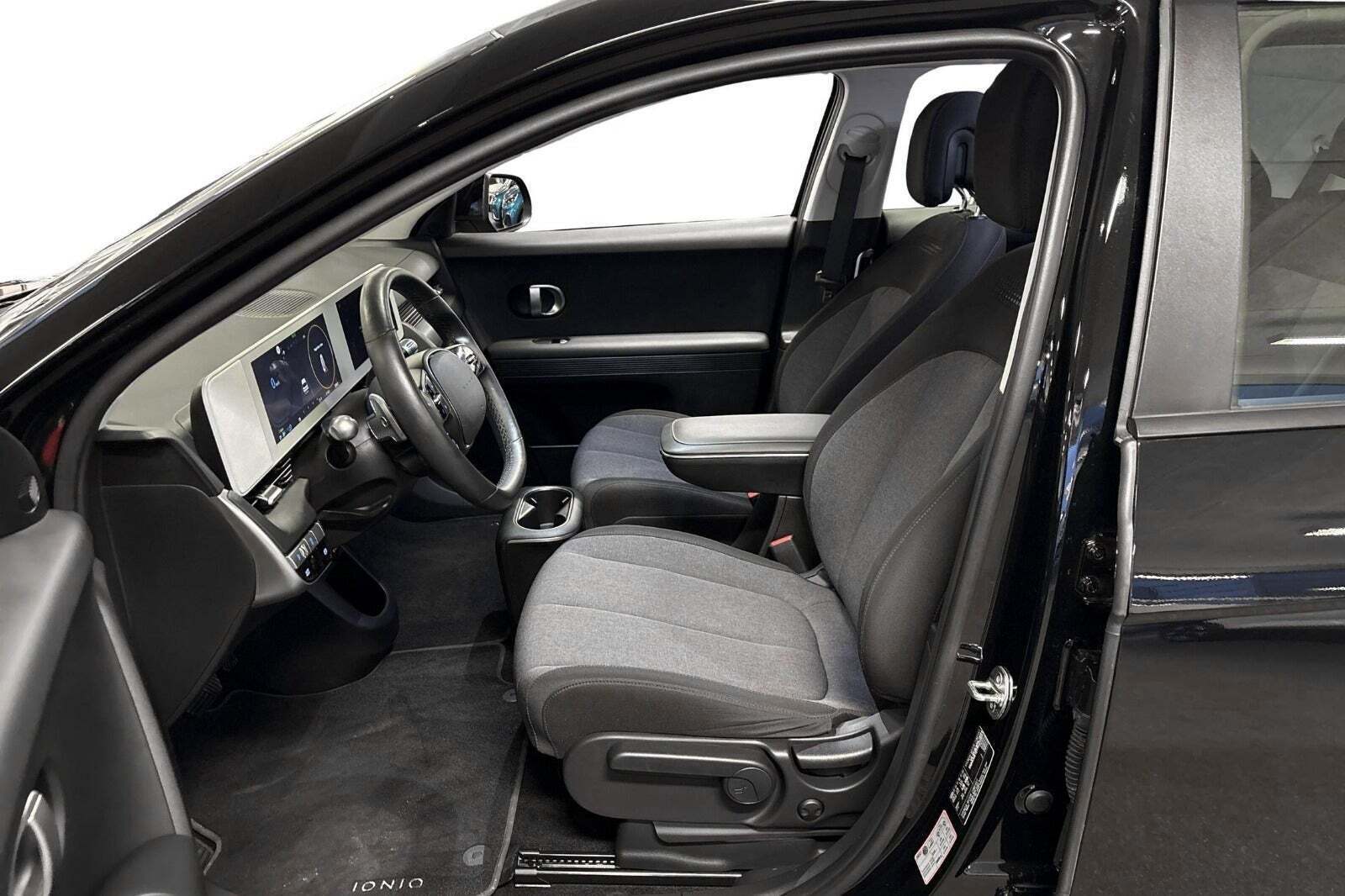 Hyundai Ioniq 5 77 Essential