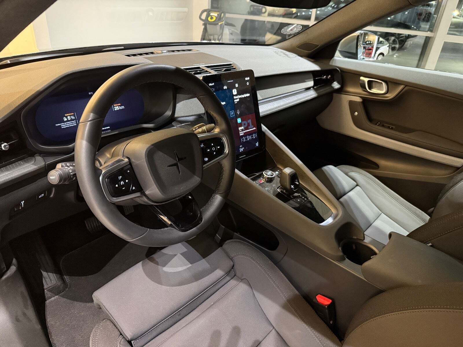 Polestar 2 Long Range