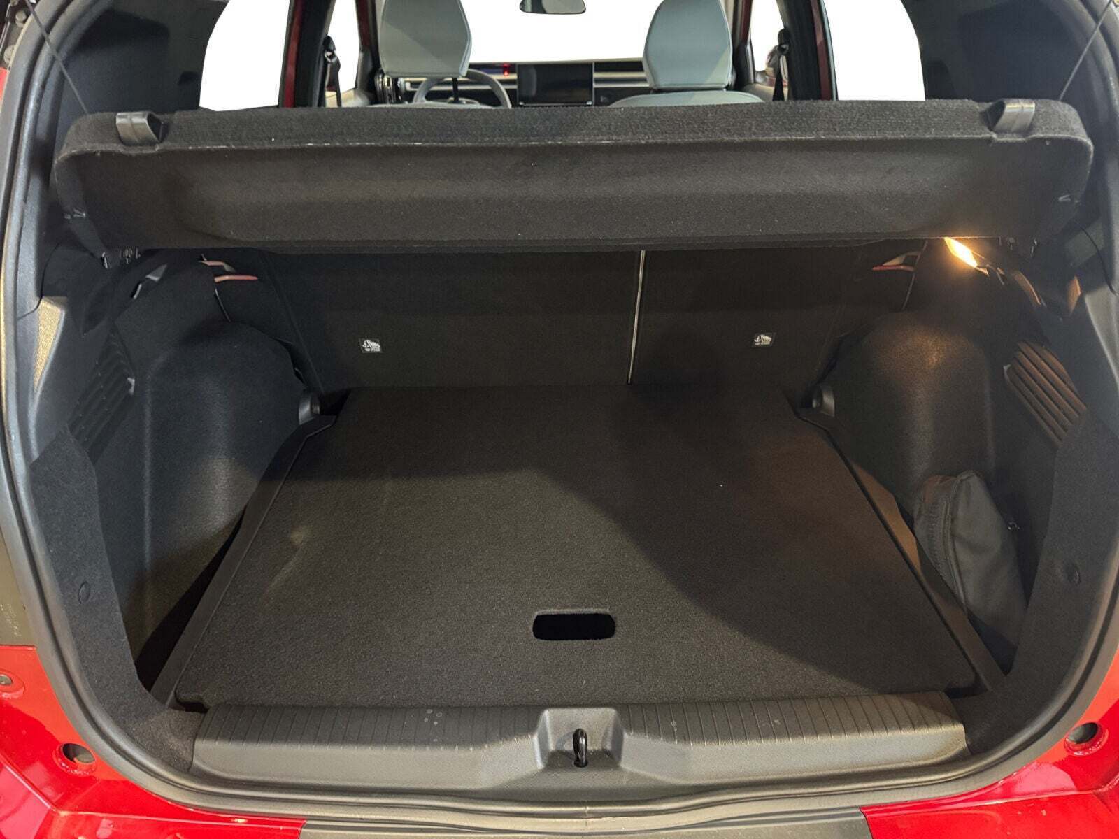 Rød Citroën e-C3 Aircross fra 2025