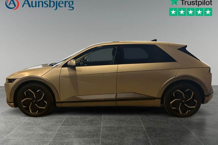 Gul Hyundai Ioniq 5 fra 2024