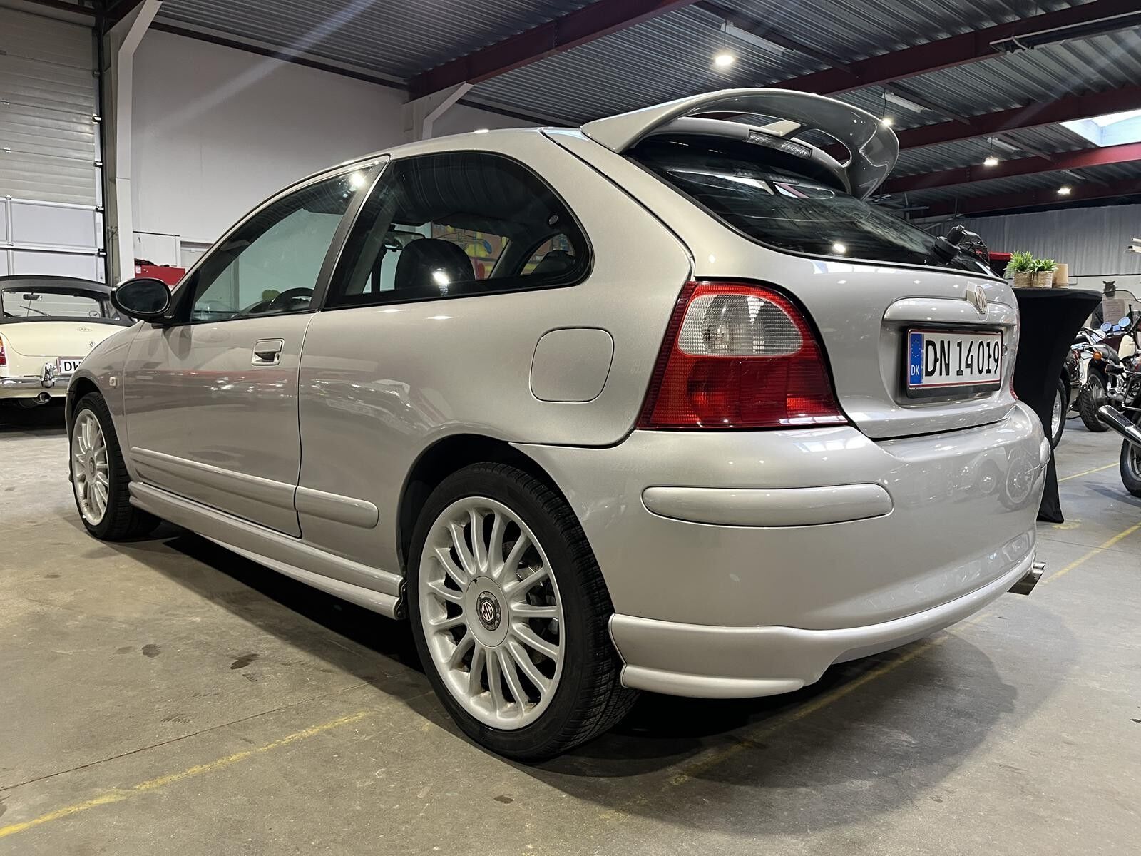 MG ZR 1,8 160HK 3d