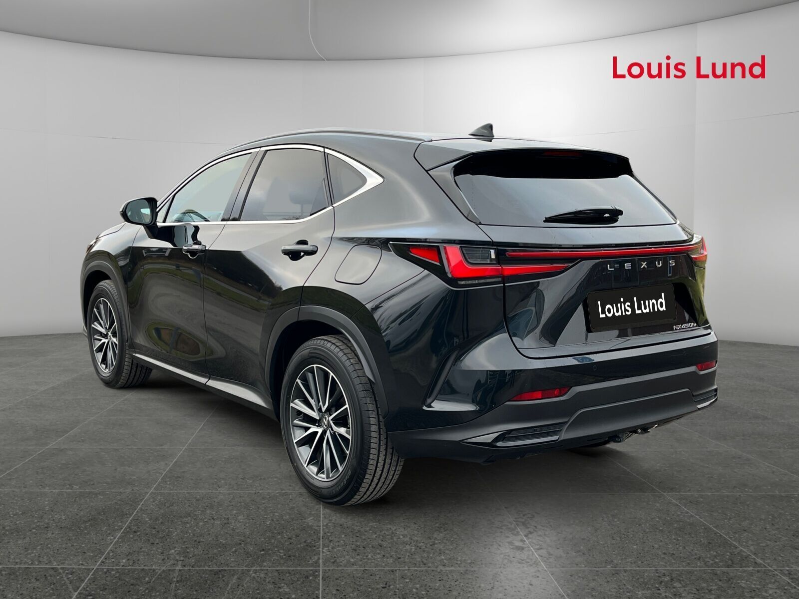 Lexus NX 2,5 450h+ Plugin-hybrid Business Plus 4WD 309HK 5d Trinl. Gear