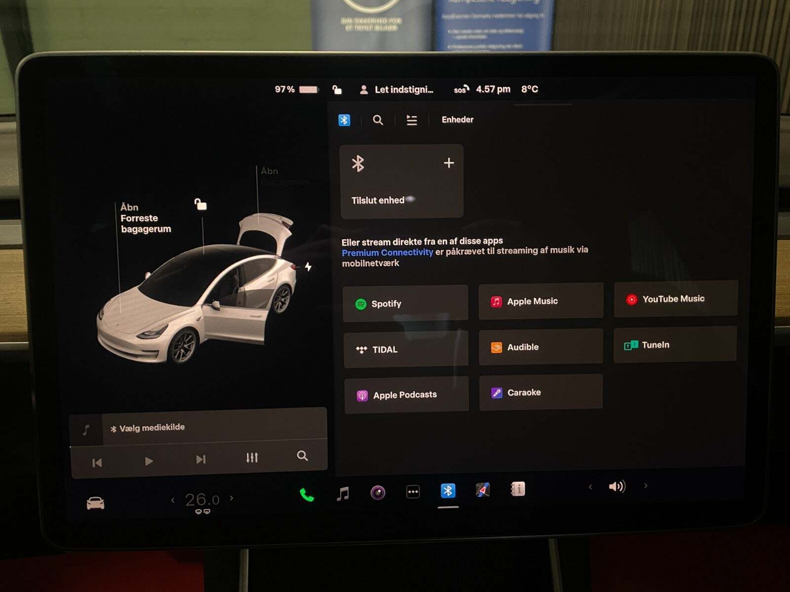 Hvid Tesla Model 3 fra 2020