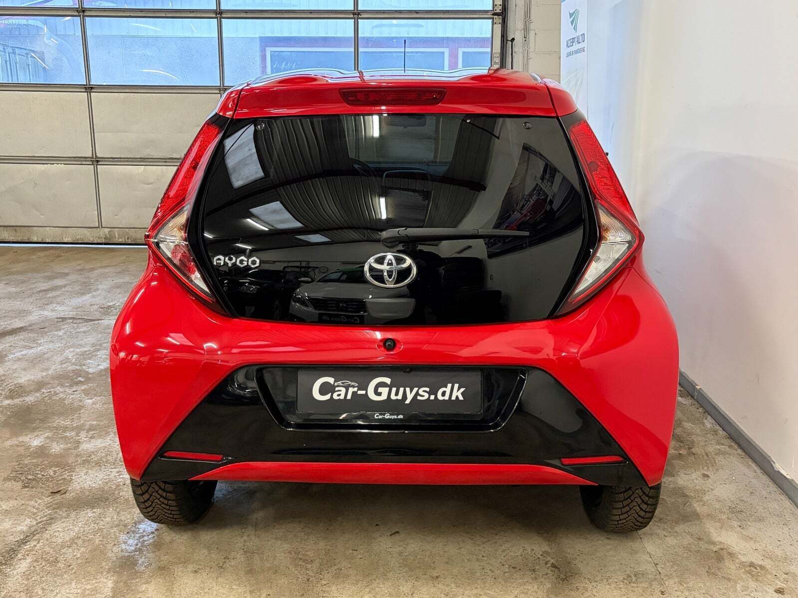 Toyota Aygo 1,0 VVT-i x-press
