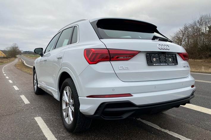 Hvid Audi Q3 fra 2023