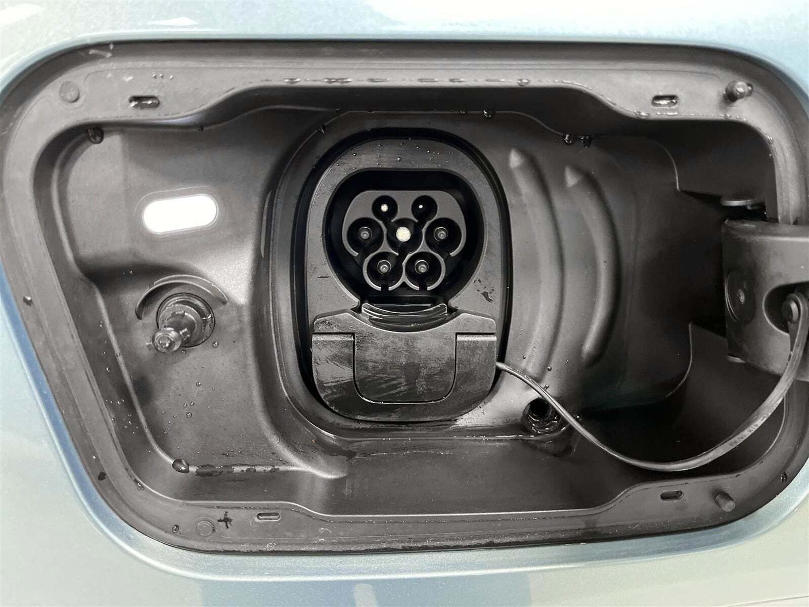 Blå Ford Explorer fra 2024