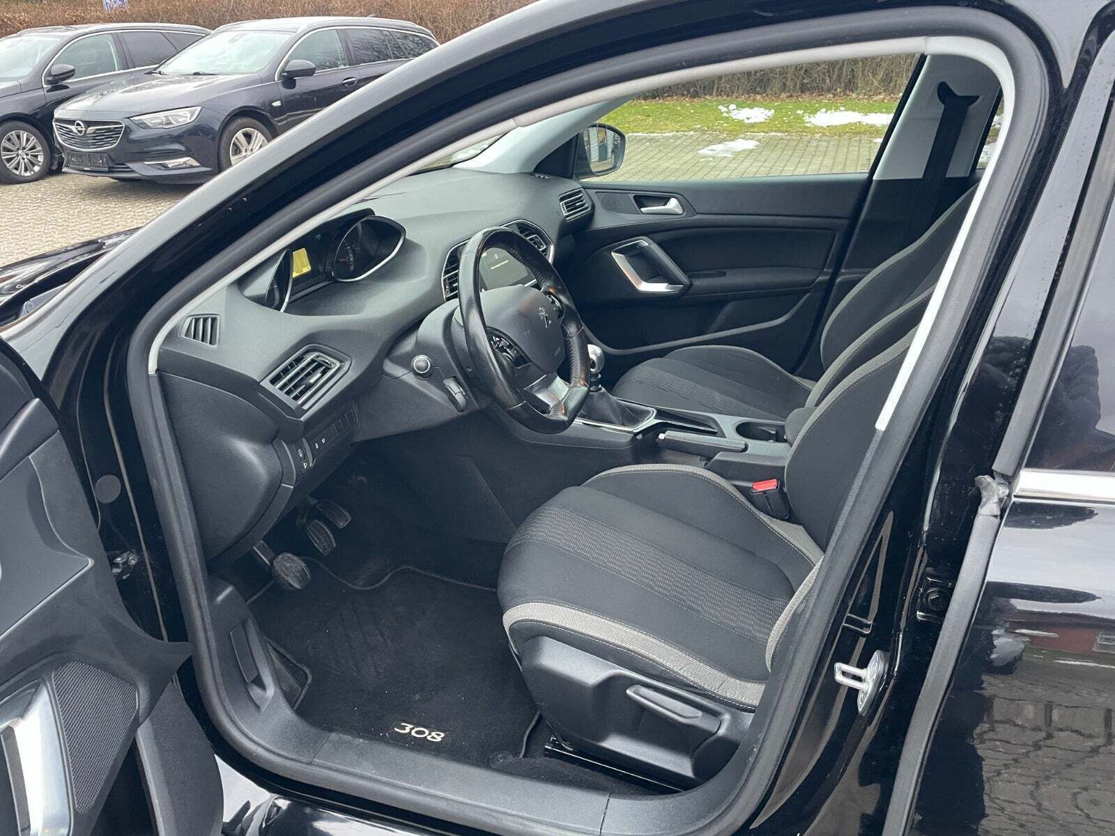 Peugeot 308 1,6 BlueHDi 120 Style SW