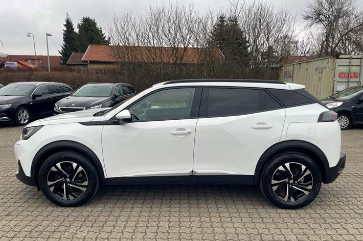 Hvid Peugeot 2008 fra 2020
