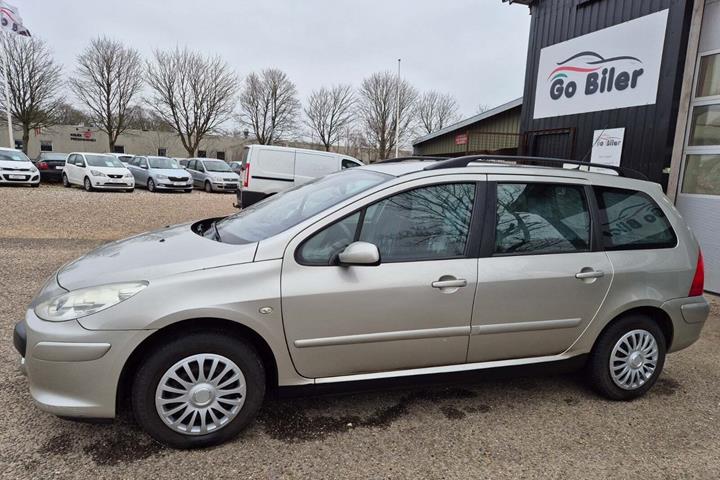 Grøn Peugeot 307 fra 2007