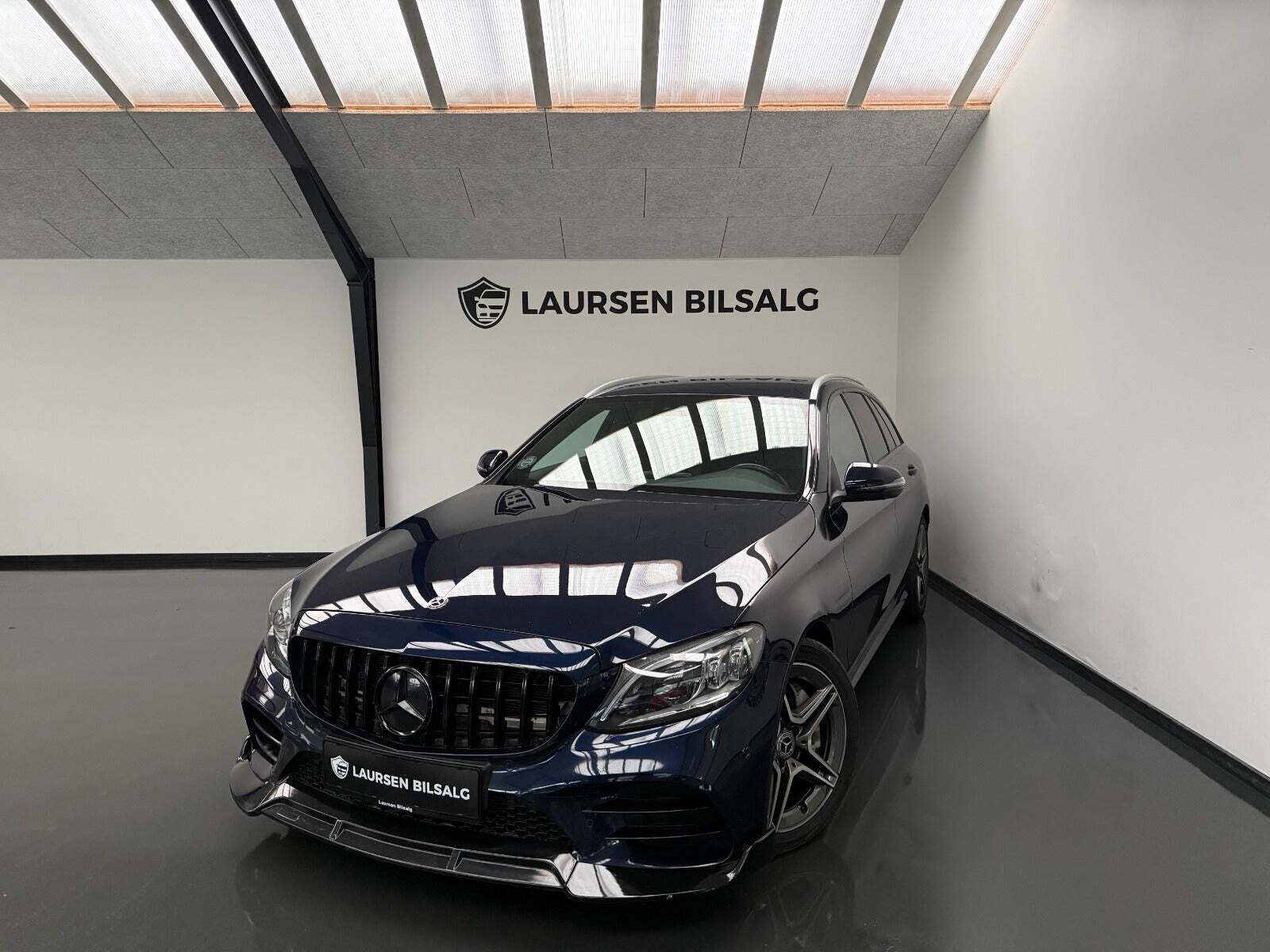 Mercedes C300 2,0 Advantage AMG stc. aut.