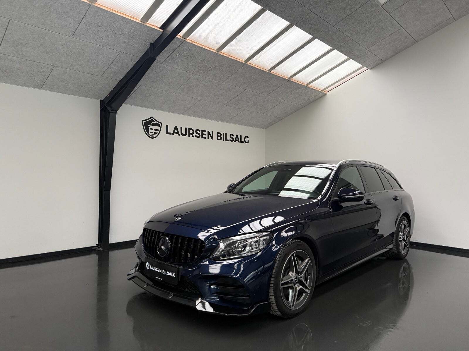 Mercedes C300 2,0 Advantage AMG stc. aut.