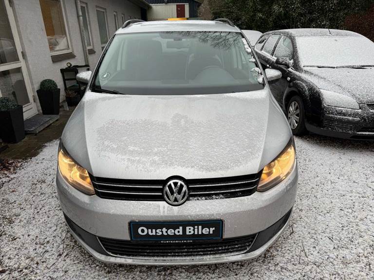 VW Touran 2,0 TDi 140 Comfortline BMT Van